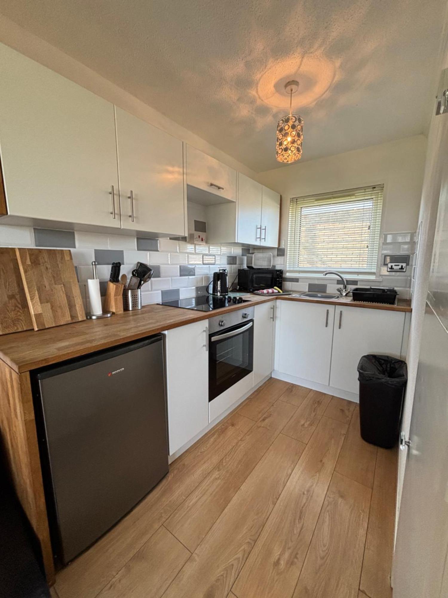 Signature, Scratby - Two Bed Chalet, Sleeps 7, Free Wi-Fi, Bed Linen And Towels Included, Pets Welcome And Onsite Entertainment Available Екстер'єр фото